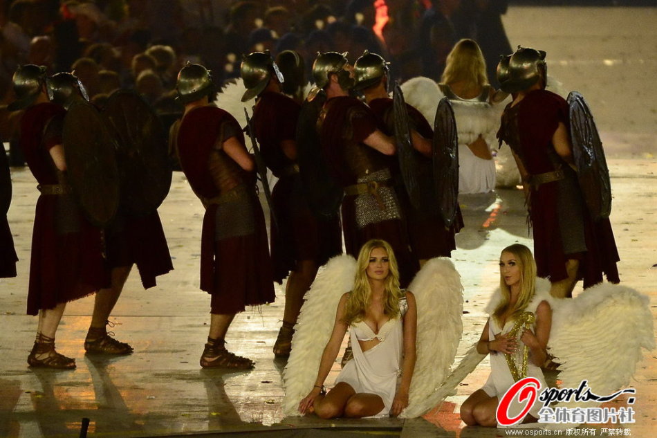 Performance at the Olympics closing ceremony.