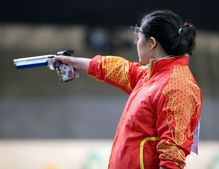 7月29日，在伦敦奥运会女子十米气手枪决赛中，中国选手郭文珺获得冠军。