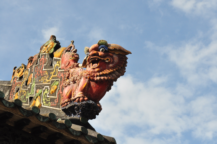 Established in 1894 during the Qing Dynasty, Chen Clan's Academy sits in western Guangzhou and holds a diverse collection of folk art. Chen Ancestral Hall, as it is known locally, is well-preserved, intricately decorated and the largest traditional building in Guangdong Province. [Chin.org.cn]