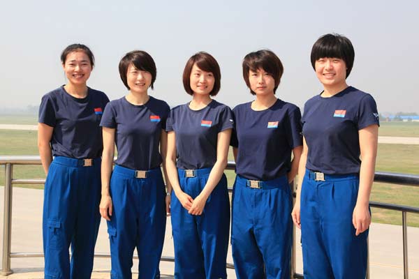 Female pilots trained for J-10