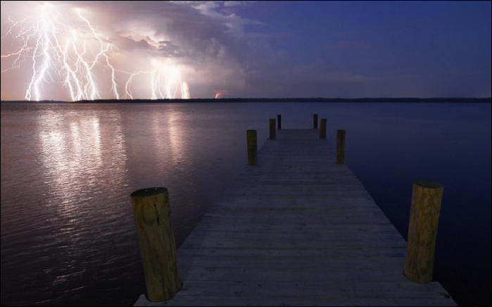 Shocking moments of lightening strike