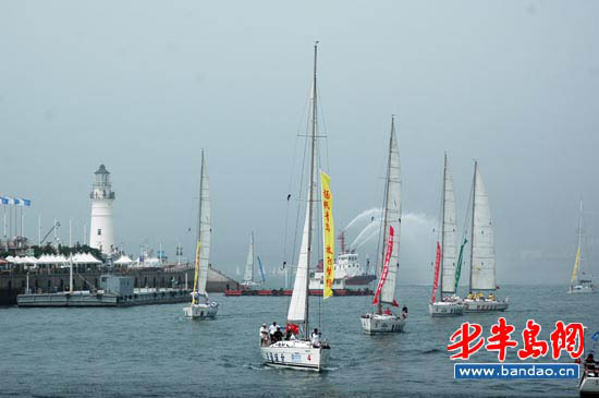 Qingdao Int'l Sailing Week kicks off