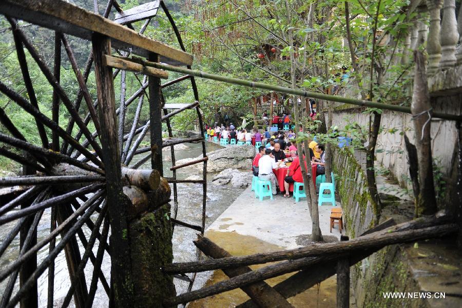 CHINA-GUIZHOU-ZHENYUAN ANCIENT TOWN-TOURIST (CN) 