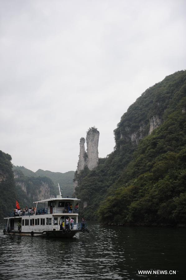 CHINA-GUIZHOU-ZHENYUAN ANCIENT TOWN-TOURIST (CN) 