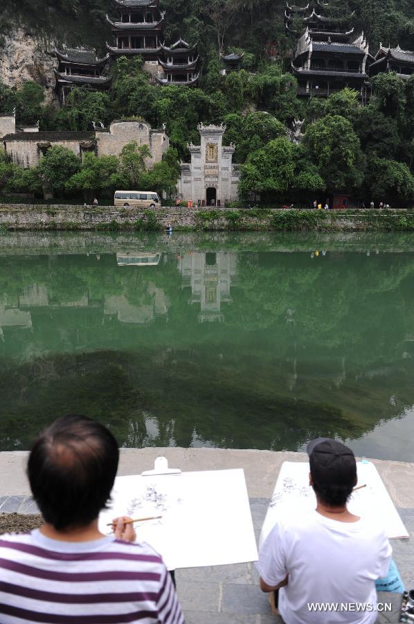 CHINA-GUIZHOU-ZHENYUAN ANCIENT TOWN-TOURIST (CN) 