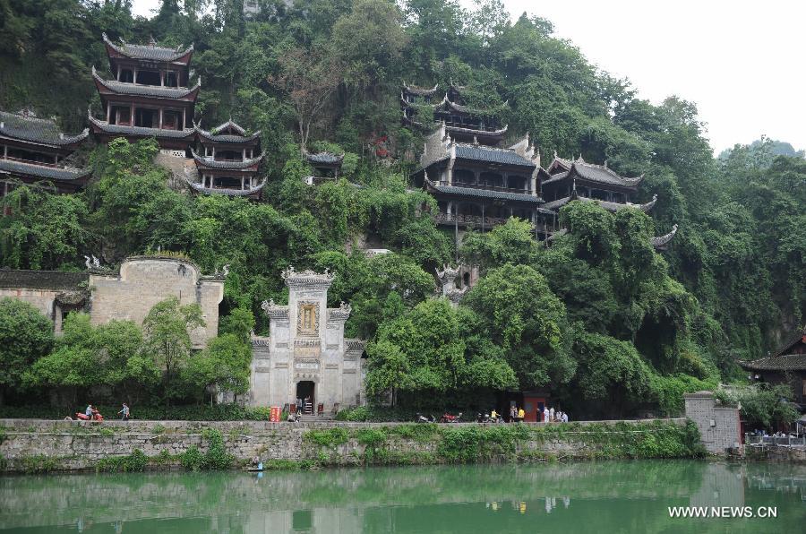 CHINA-GUIZHOU-ZHENYUAN ANCIENT TOWN-TOURIST (CN) 