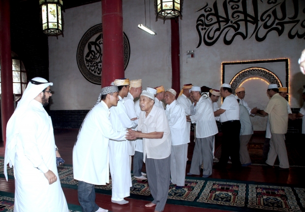 Muslims in Shandong celebrate end of Ramadan