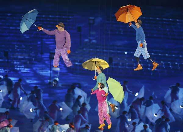 Performers are lifted into the air in the Olympic Stadium during the opening ceremony of the London 2012 Paralympic Games August 29, 2012. [Agencies] 