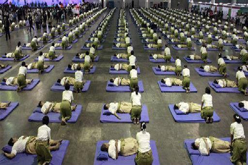 Thailand has broken the Guinness World Record for the most people being massaged at one time as part of the opening of Thailand’s Medical Expo 2012.