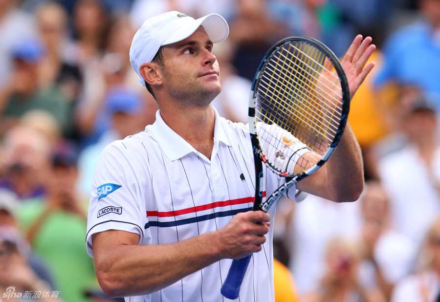 Andy Roddick, the last American man standing at the U.S. Open and winning a Grand Slam, put his career of glamour to a close Wednesday when he lost in the fourth round to Juan Martin del Potro. 
