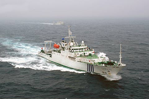 Two ships of the China Marine Surveillance (CMS) have reached the waters around the Diaoyu Islands Tuesday morning to assert the country's sovereignty. 