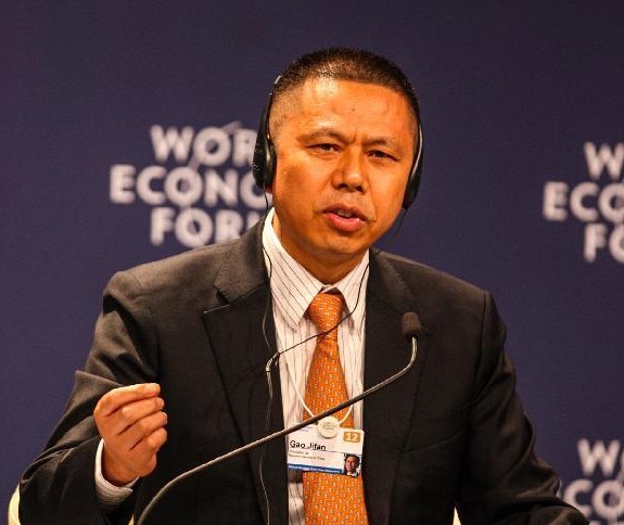 Gao Jifan, chairman and chief executive officer of the Trina Solar, a leading solar company in China, addresses the interactive session on Exploring New Frontiers of Growth during the World Economic Forum Annual Meeting of the New Champions 2012 in Tianjin, north China, Sept. 11, 2012. The Annual Meeting of the New Champions 2012 opened here on Tuesday with the theme of 'Creating the Future Economy'.[Photo/Xinhua]