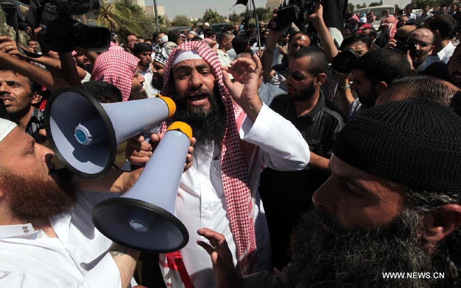 Muslims in Arab countries protest against U.S. anti-Islam movie