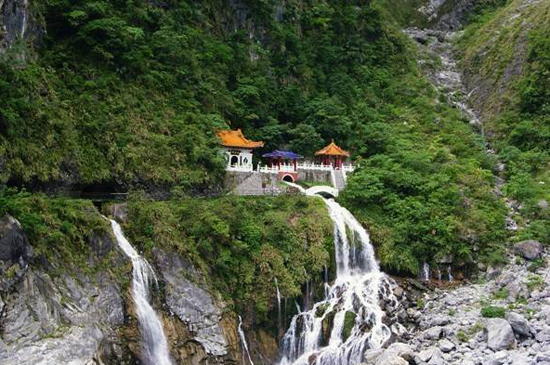 Taroko National Park,one of the 'Top 10 attractions in Taiwan, China' by China.org.cn.