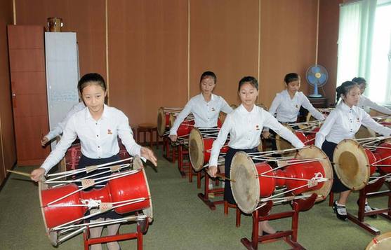 Students practices in Pyongyan's Kum Song School on Sept. 19, 2012. [Du Baiyu/Xinhua]