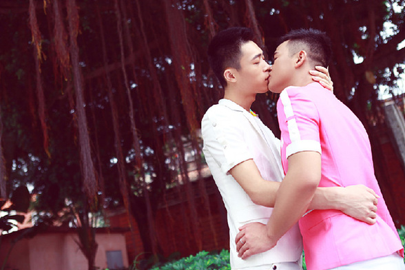 Gay Wedding Reflects Growing Tolerance In China China Org Cn