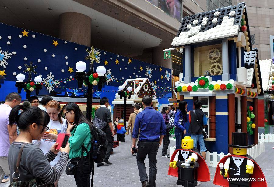 'Christmas village' built with building blocks opens in HK 