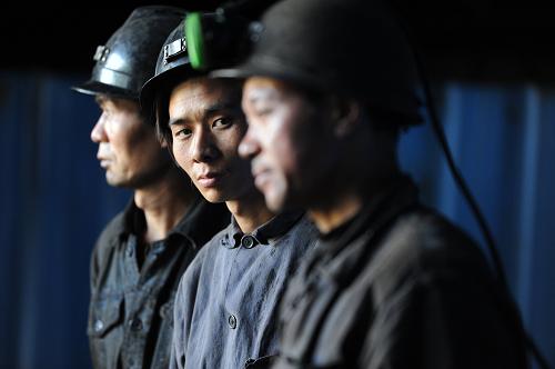 19 killed in SW China mine blast