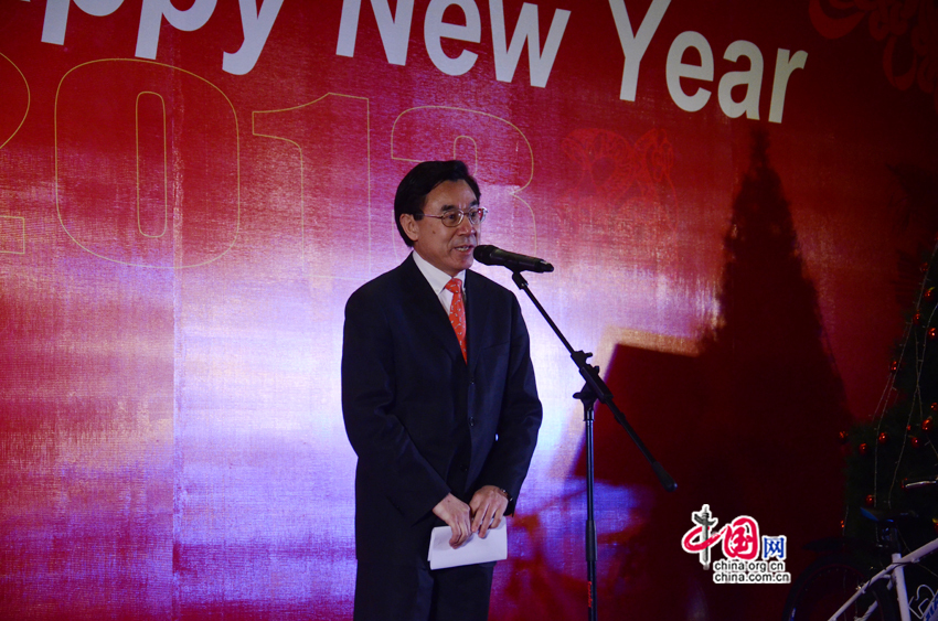 In the photo, Huang Youyi, vice president of the CIPG, speaks at the Christmas Party. 