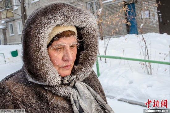 The harsh cold, which occupies most of Russia's territory in recent days and has claimed 90 lives, is going to persist in several regions. The temperature in Southern Siberia will fall below 40 degrees Celsius on Tuesday morning.
