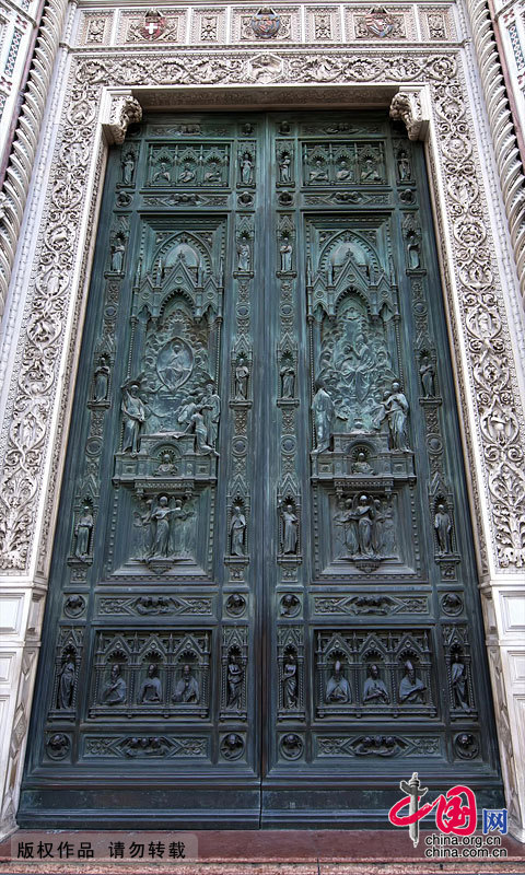 Florence is the 'cradle of the Renaissance.' It's known for its art and architecture and, more generally, for its cultural heritage.In 1982, the historic centre of Florence was declared a World Heritage Site by the UNESCO. The best-known site of Florence is the domed cathedral of the city, Basilica of Saint Mary of Florence (Santa Maria del Fiore in Italian). [China.org.cn]