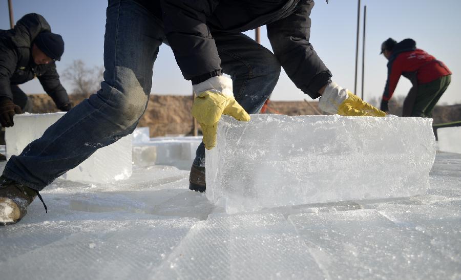 CHINA-NINGXIA-YINCHUAN-ICE LANTERN FESTIVAL (CN)