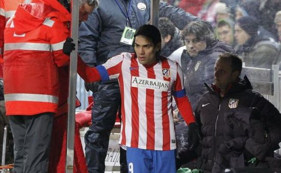 Radamel Falcao was substituted after injuring his leg in a La Liga match between Atletico Madrid and Levante on Jan.20, 2013.