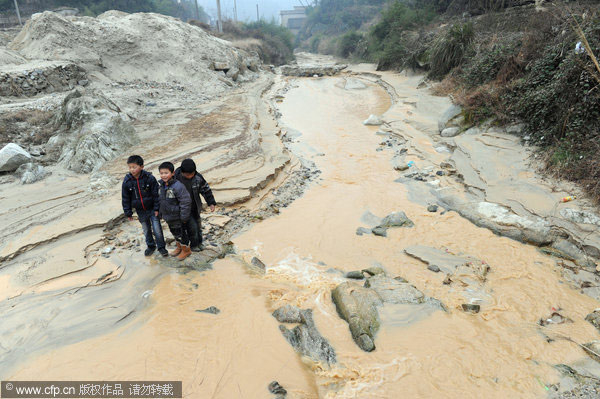 Overexploitation of sand erodes hills of C China