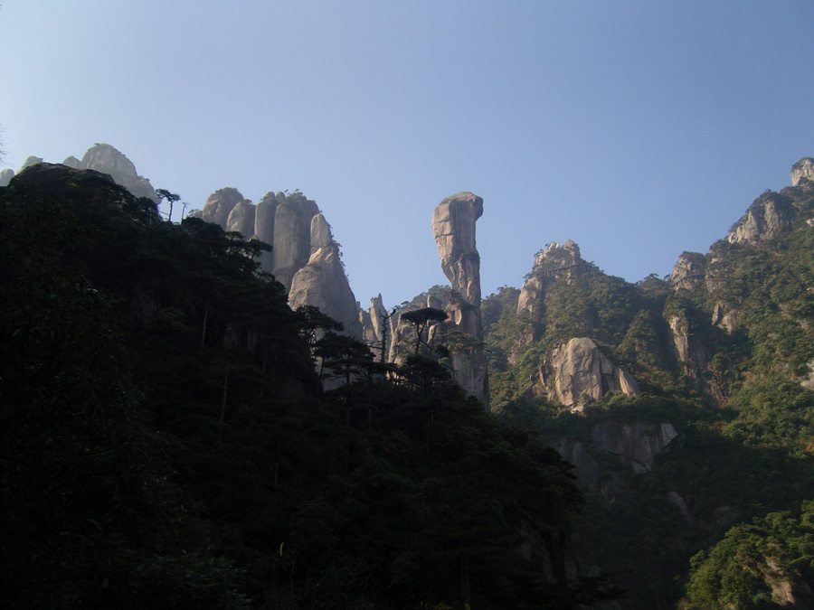 Located to the northeast of Shangrao City, Jiangxi Province, Mt. Sanqingshan was inscribed on UNESCO's World Heritage List. The granite landforms are the most valued component of Sanqingshan landscape.