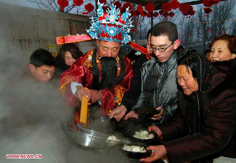 CHINA-HENAN-TEMPLE FAIR-FOLK CULTURE (CN)