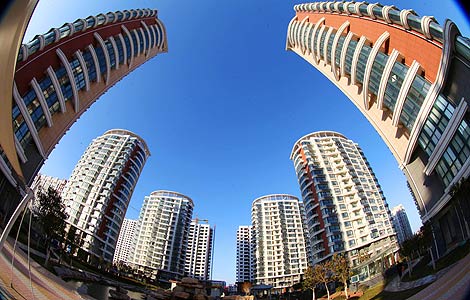 A view of new residential buildings in Ganyu county, East China's Jiangsu province, Jan 23, 2012. [Photo by Si Wei/Asianewsphoto]