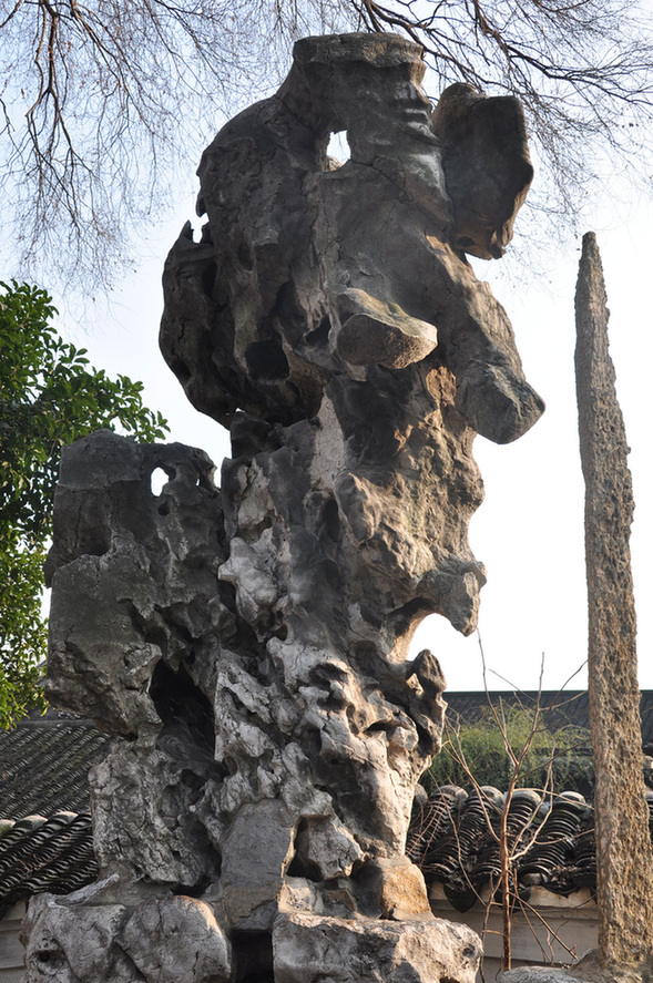 Located at the northeast of Suzhou, Jiangsu Province, the Lion Grove Garden is famous for the Taihu rocks in various shapes which are said to resemble lions, especially the large and labyrinthine grotto of rocks at the garden's center.