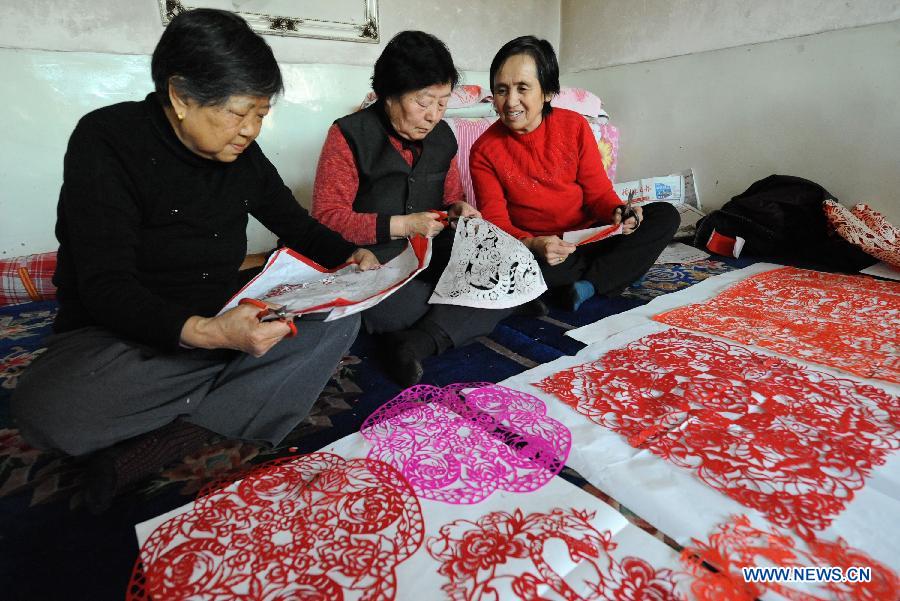 CHINA-SHAANXI-SHENMU-PAPER CUTTINGS (CN)