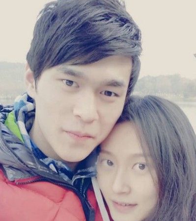 Olympic champion Sun Yang is reported in love with an air hostess.