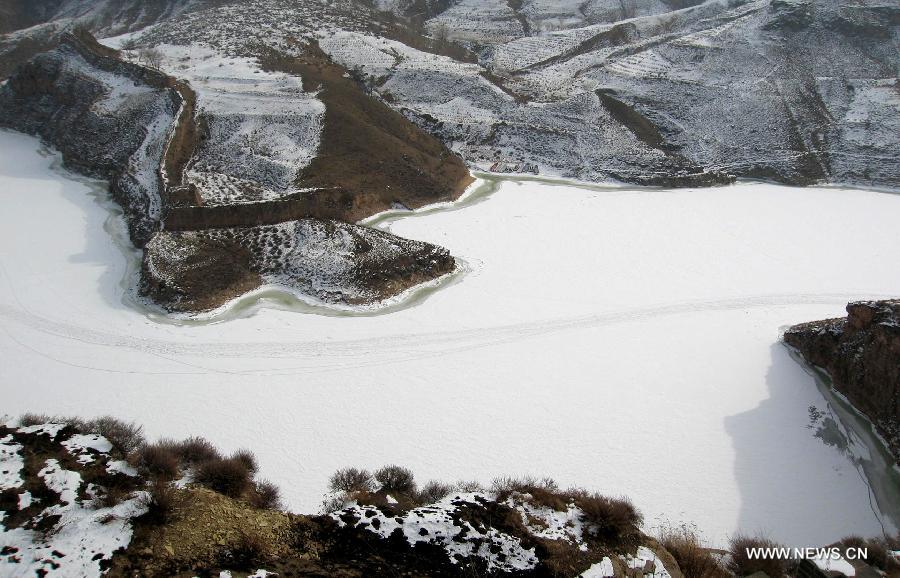 CHINA-INNER MONGOLIA-YELLOW RIVER-SNOW (CN)