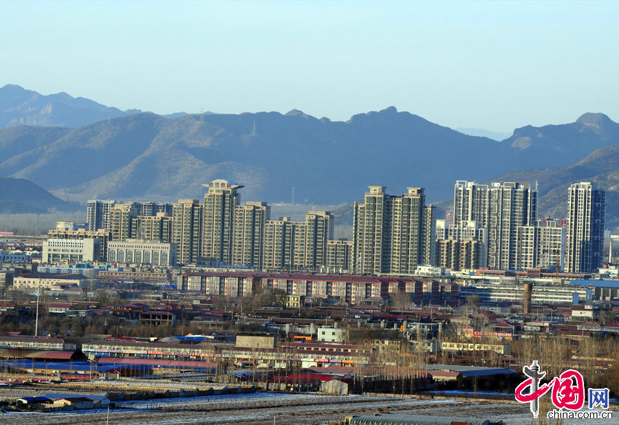 Clinging to the eastern edge of Beijing municipality rests Pinggu district, a quiet area away from the hustle and bustle of Beijing and Tianjin. It's well-known for being an agricultural sweet spot, providing sumptuous peaches and other fruit to China and beyond.[