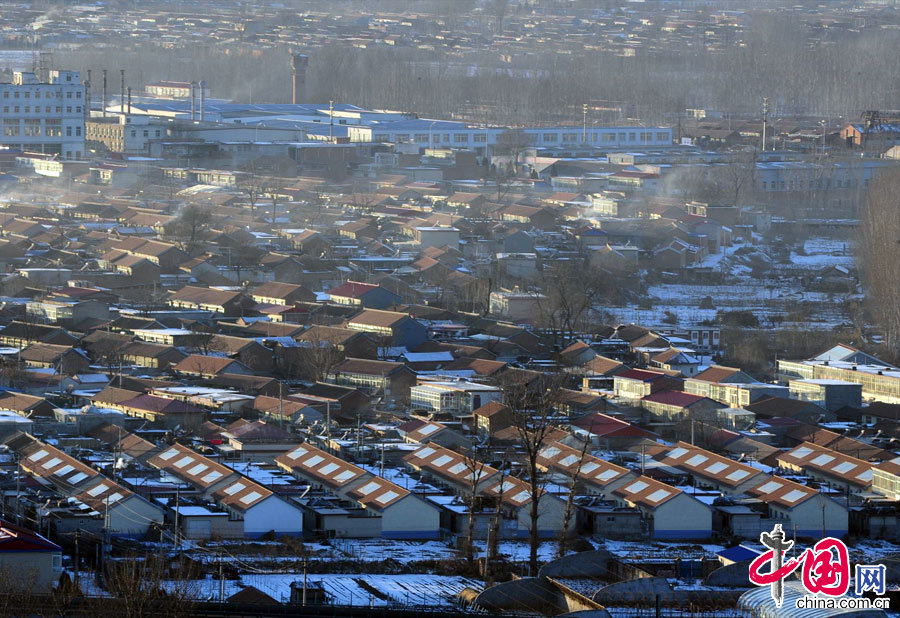 Clinging to the eastern edge of Beijing municipality rests Pinggu district, a quiet area away from the hustle and bustle of Beijing and Tianjin. It's well-known for being an agricultural sweet spot, providing sumptuous peaches and other fruit to China and beyond.[