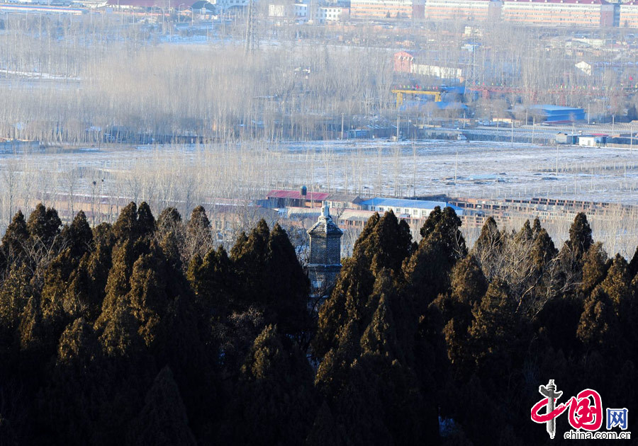 Clinging to the eastern edge of Beijing municipality rests Pinggu district, a quiet area away from the hustle and bustle of Beijing and Tianjin. It's well-known for being an agricultural sweet spot, providing sumptuous peaches and other fruit to China and beyond.[