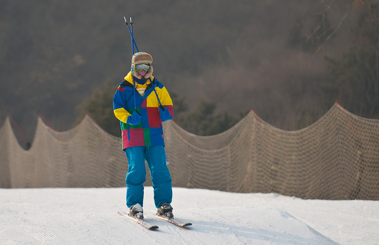 Built in 2000, Beijing Huaibei International Ski Resort is one of the earliest ski resorts in Beijing. Located in Huairou District, also known as the backgarden of Beijing, the ski resort features superb facilities as well as amazing scenery.