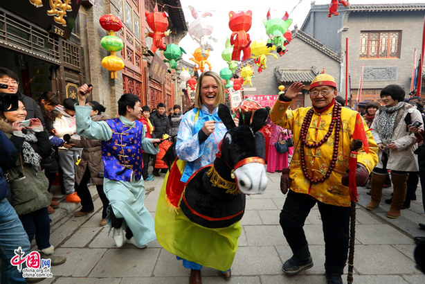 Foreign students celebrate Spring Festival in Shandong