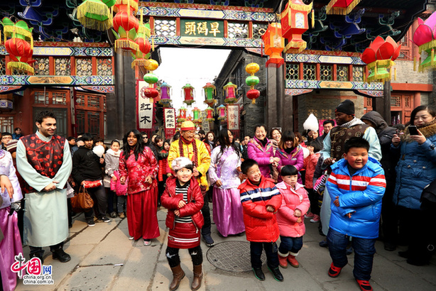 Foreign students celebrate Spring Festival in Shandong