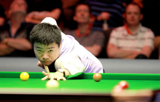 Defending champion Ding Junhui of China was beaten by Stuart Bingham of England 5-6 in the semifinals of the Welsh Open at Newport on Saturday.