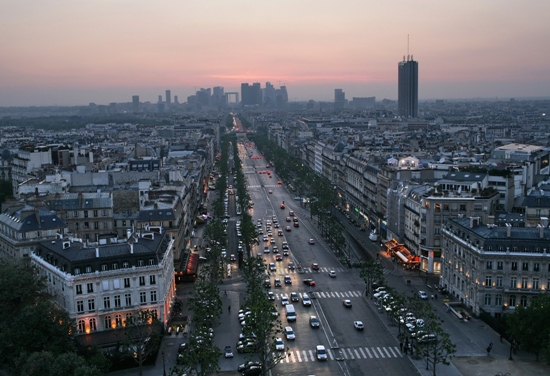 Avenue des Champs-Élysées in France, one of the 'Top 10 shopping destinations in the world' by China.org.cn