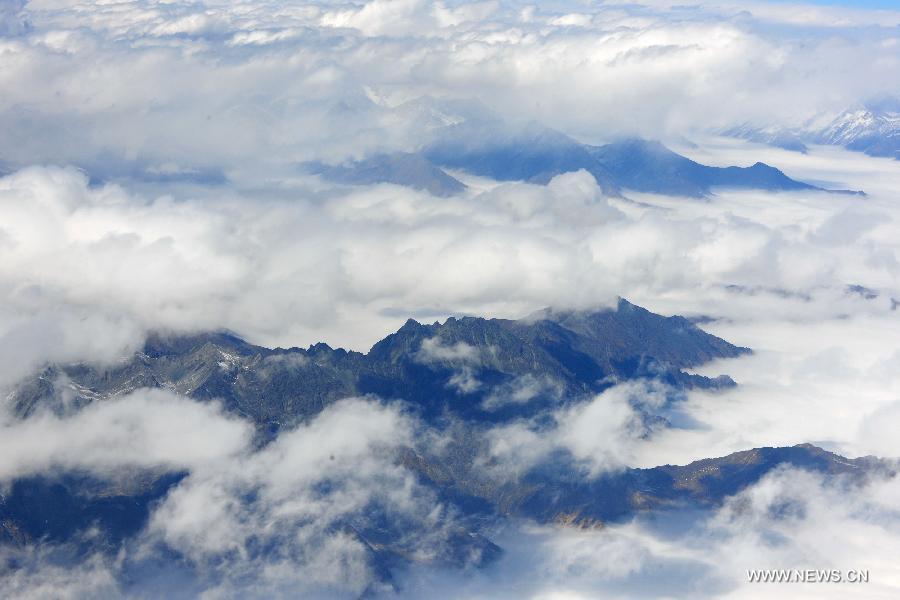 CHINA-QINGHAI-TIBET PLATEAU-SCENERY (CN)