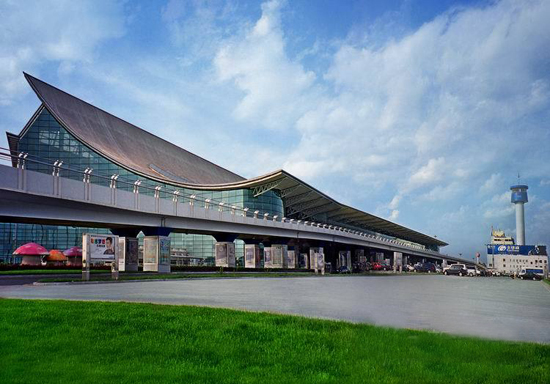 Shenyang Taoxian International Airport, one of the 'top 10 worst airports in China' by China.org.cn.