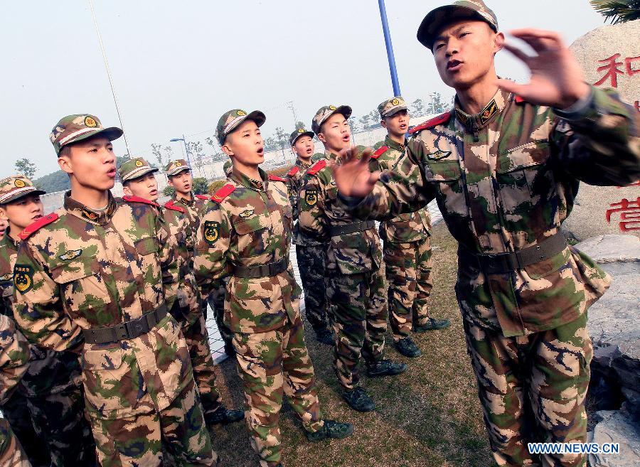 CHINA-SHANGHAI-ARMED POLICE-DAILY LIFE (CN)
