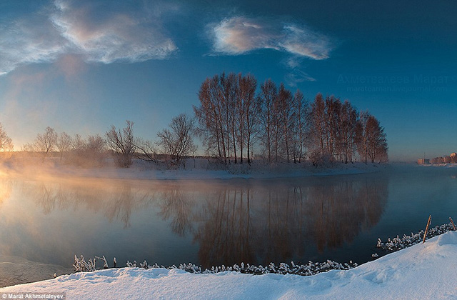 Russian photographer Marat Akhmetaleyev captured a sensational photo collection of meteorite strike on February 15, 2013.