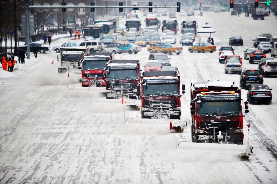 Harbin restores traffic after snowstorm
