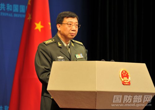 Hackers mainly based in the United States attacked two Chinese military websites an average of 144,000 times a month last year, ministry spokesman Geng Yansheng said at a news briefing.[Photo/mod.gov.cn]
