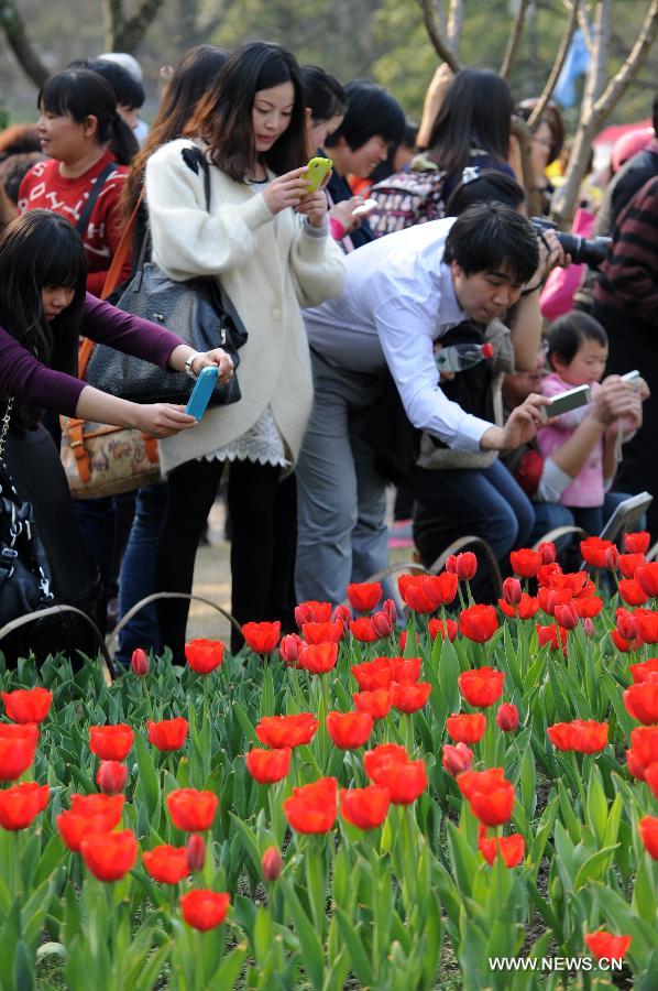 CHINA-ZHEJIANG-HANGZHOU-EARLY SPRING (CN) 